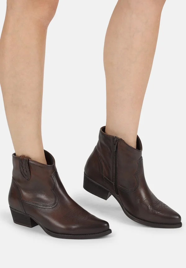 Cowboy/biker ankle boot - java