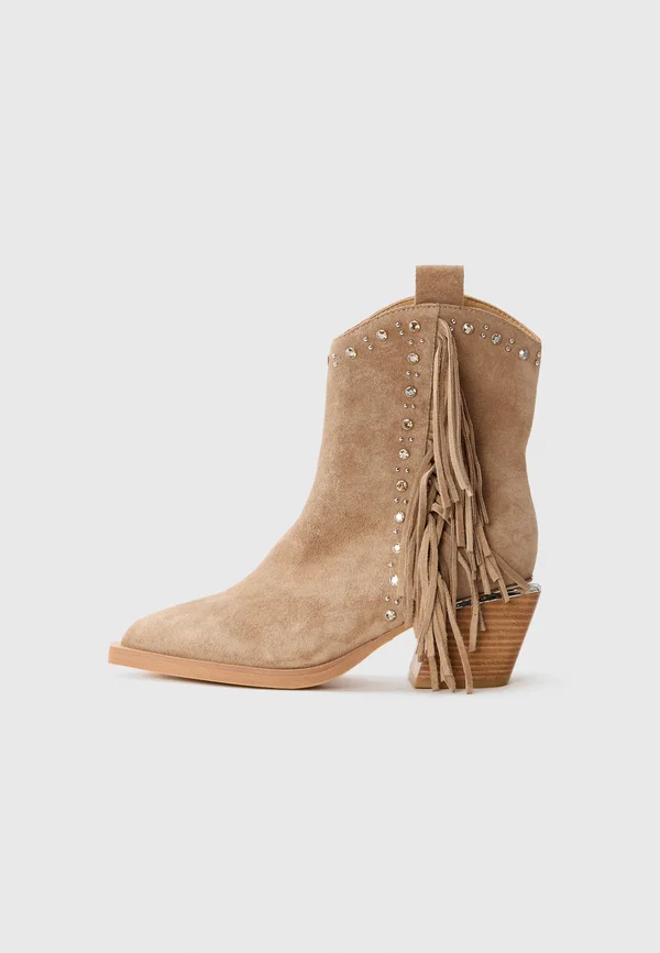 Cowboy/biker ankle boot - light brown