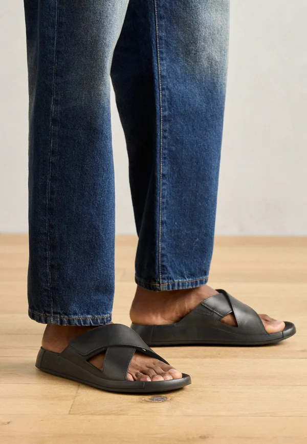 COZMO M - Mules - black