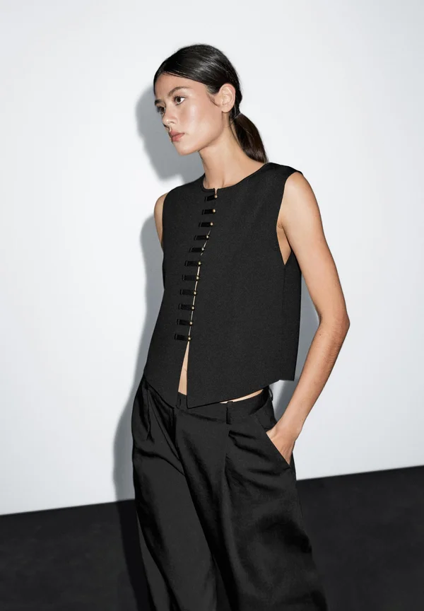 CREW NECK WITH BUTTON DETAILS - Cardigan - black