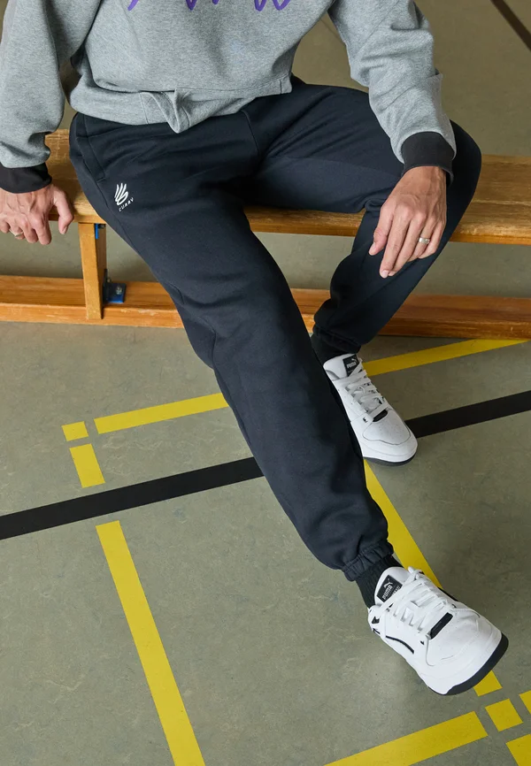 CURRY SPLASH - Tracksuit bottoms - black/white clay