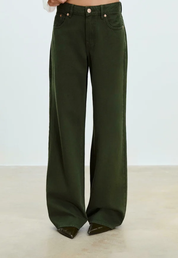 D91 - Relaxed fit jeans - khaki