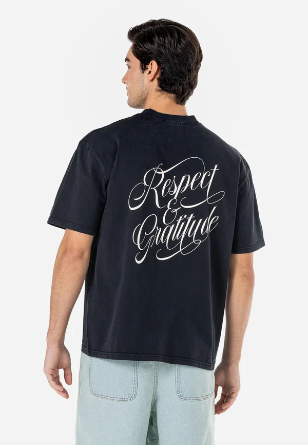 DALZEL TEE - Print T-shirt - vintage black