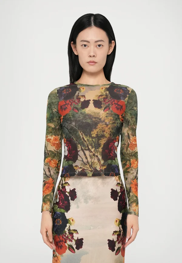 DELAINA CROP - Long sleeved top - forbidden forest