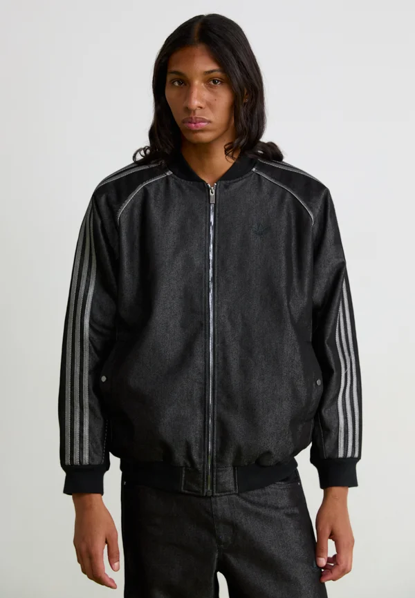 Denim jacket - black