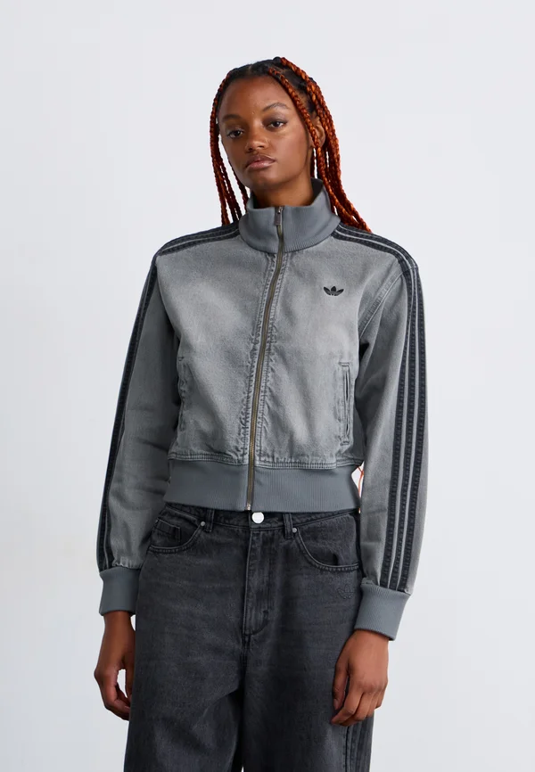 Denim jacket - washed grey denim