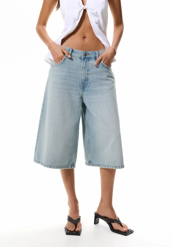 Denim shorts - light-blue denim