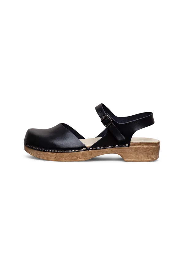 DIANA SOFT - Clogs - black