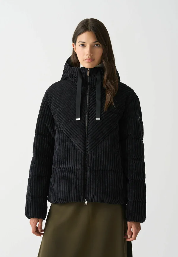 Down jacket - black