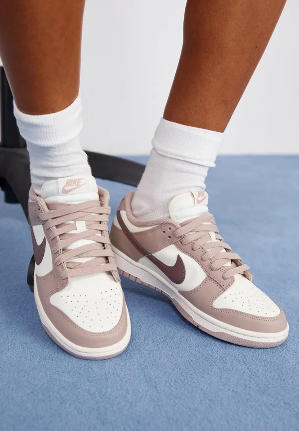 DUNK LOW - Trainers - sail/plum eclipse/diffused taupe
