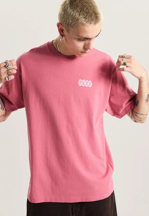 EARTHBOUND LOOSE FIT - Print T-shirt - medium pink