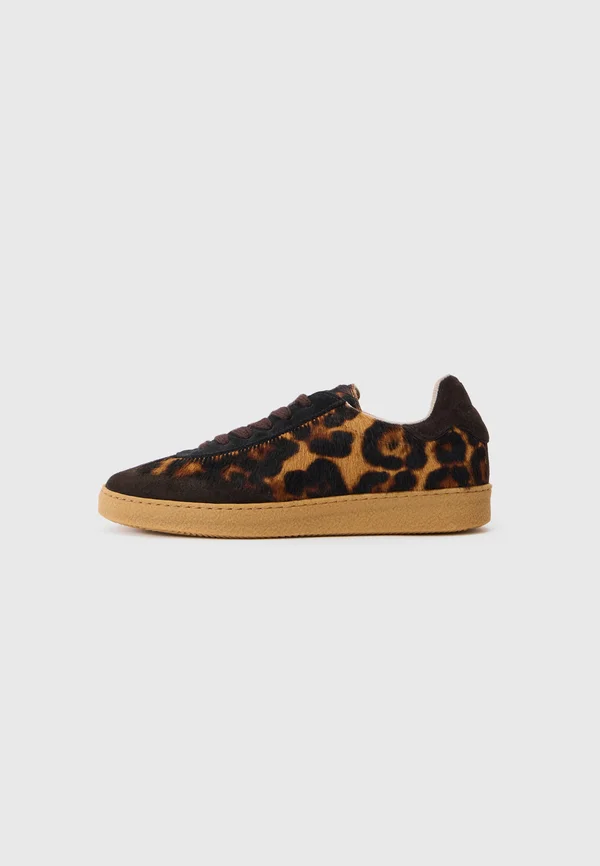 ECSHER - Trainers - black