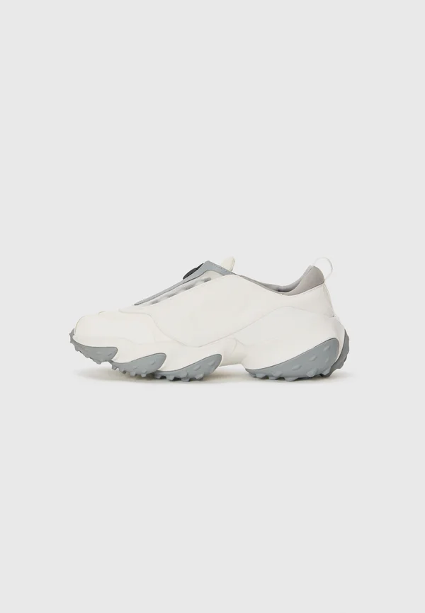 EDGE ELITE - Golf shoes (without spikes) - white