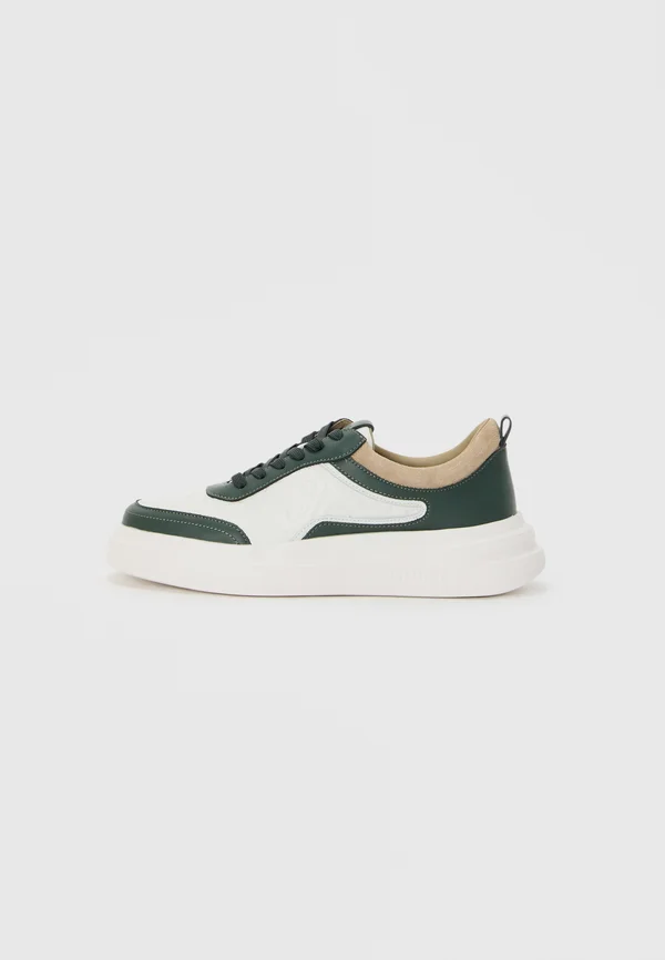 ELBANO - Trainers - white/green