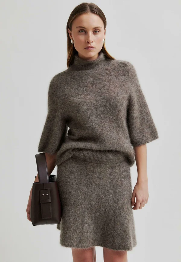 EMMALOU  - Basic T-shirt - delicioso