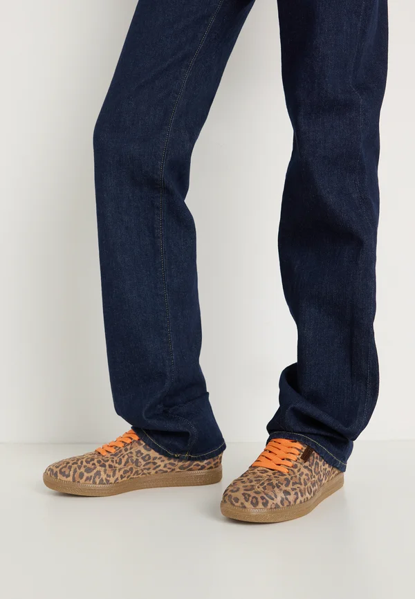 EMPORIA - Trainers - brown/orange