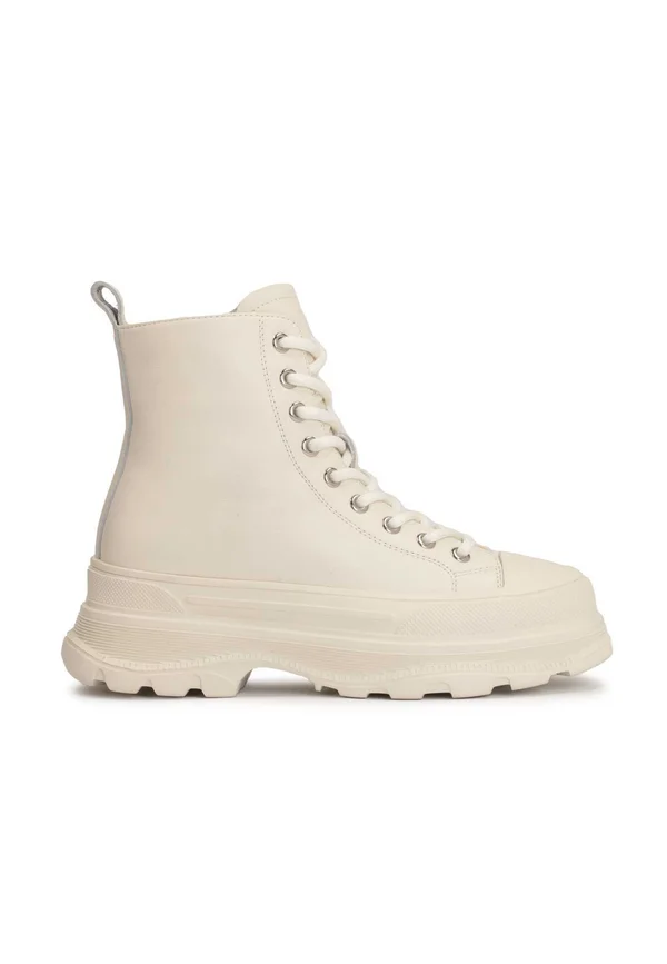 ENOLA - Platform ankle boots - off white