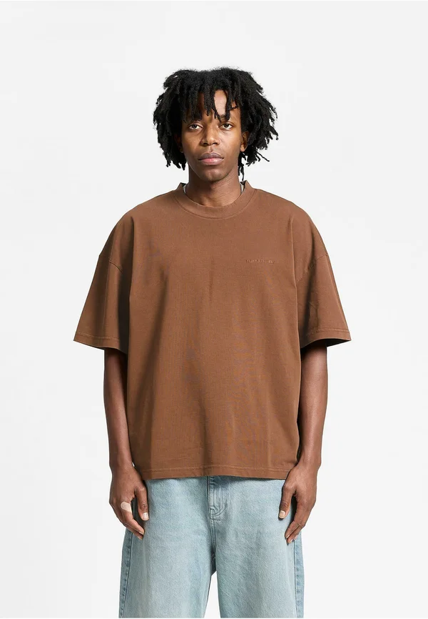 ESSENTIAL  - Basic T-shirt - brown