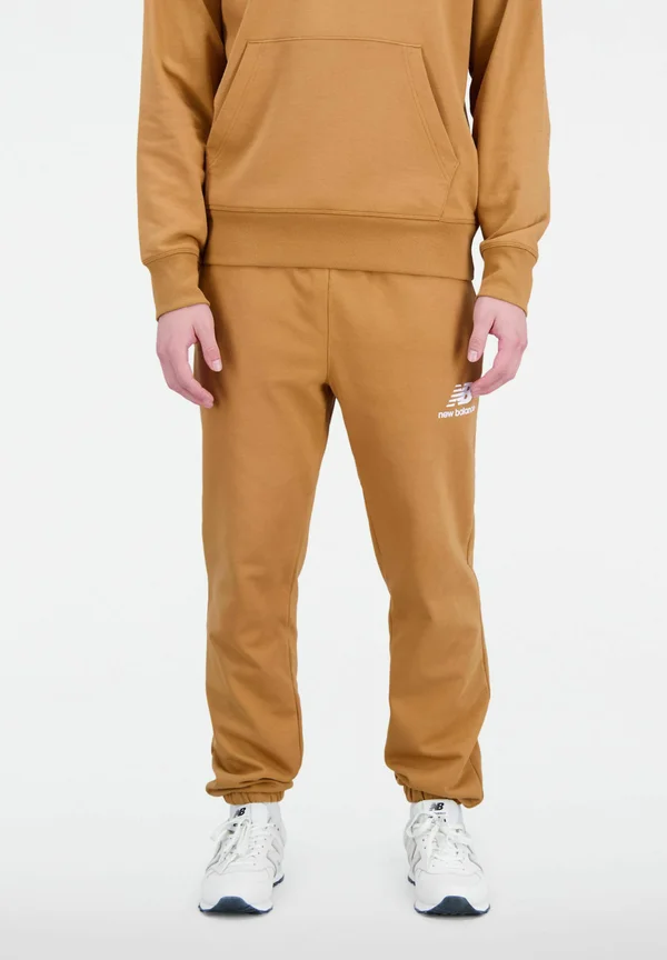 ESSENTIALS STACKED LOGO  - Tracksuit bottoms - tobacco