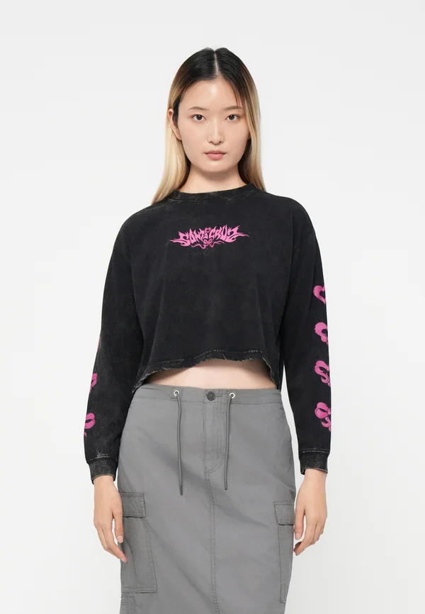 EVOLVE STRIP - Long sleeved top - black