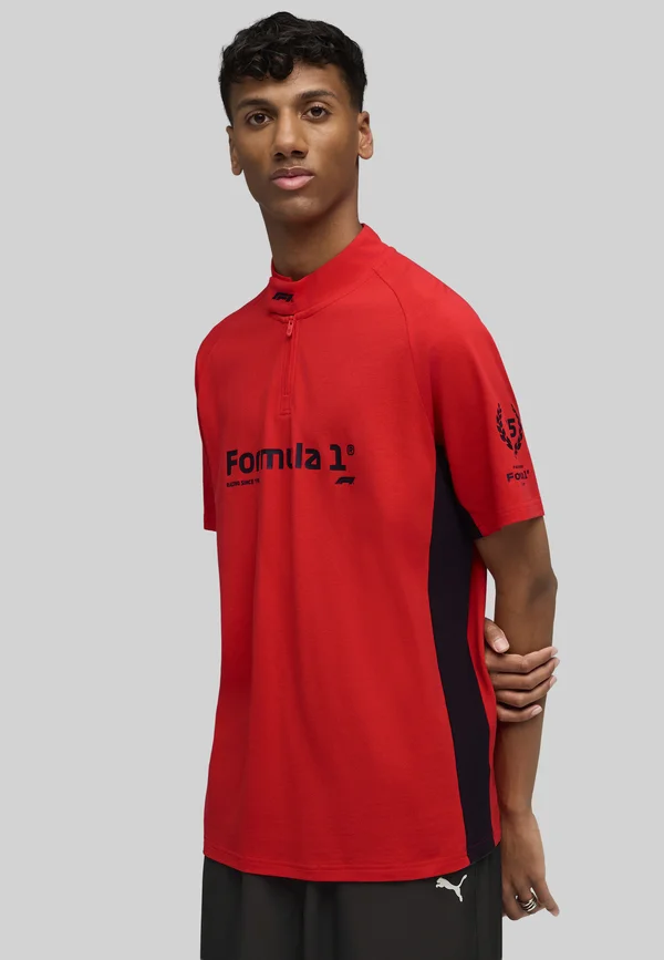 F1 75YRS REGULAR - Print T-shirt - pop red