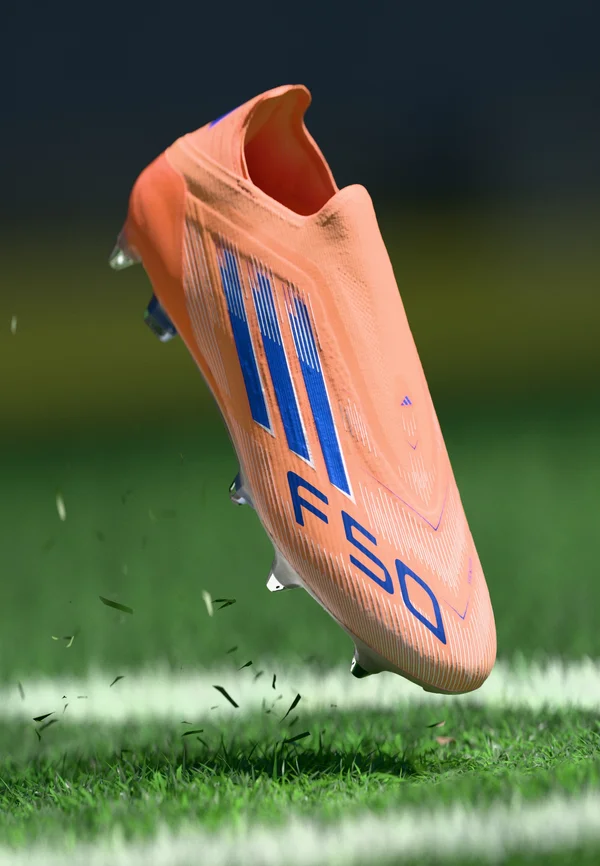 F50 ELITE LACELESS SOFT GROUND FOOTBALL BOOTS - Soft-ground football boots - beam orange/lucid blue/footwear white