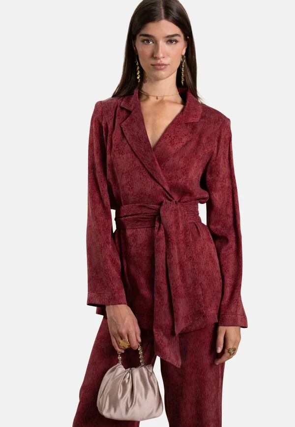 FAJÍN - Blazer - red