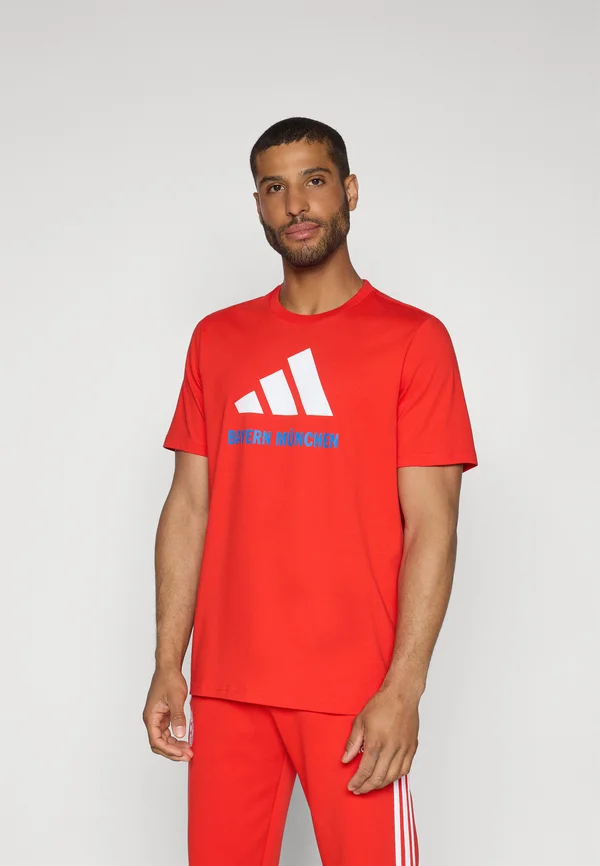 FC BAYERN MUNICH SEASONAL GRAPHIC TEE - Print T-shirt - red/white