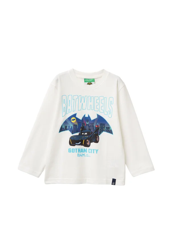 FEATURING BATWHEELS DC AND WBEI  - Long sleeved top - white