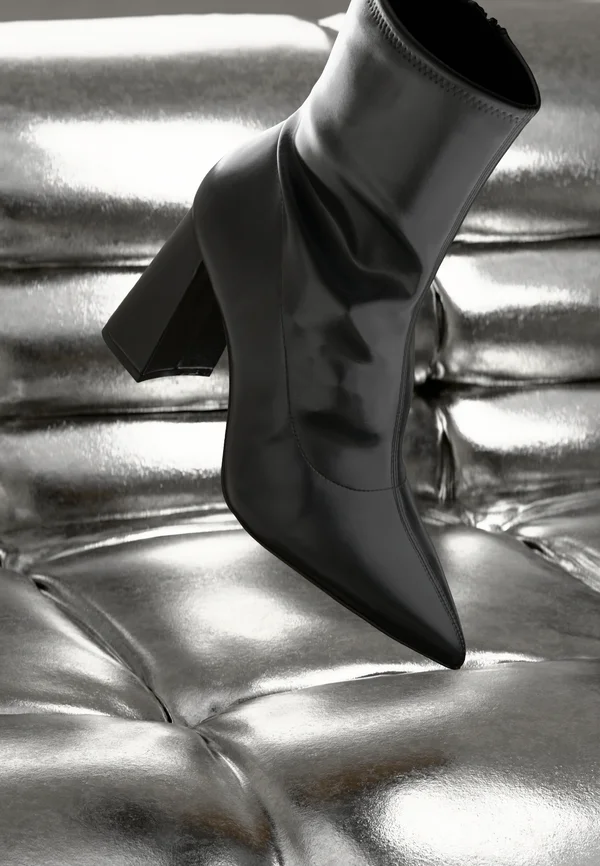 FIGTREE PILLOW WALK - High heeled ankle boots - black