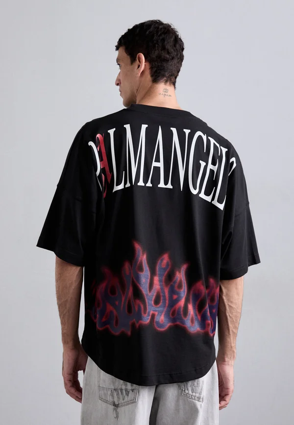 FLAMES OVER TEE - Print T-shirt - black/multicolor