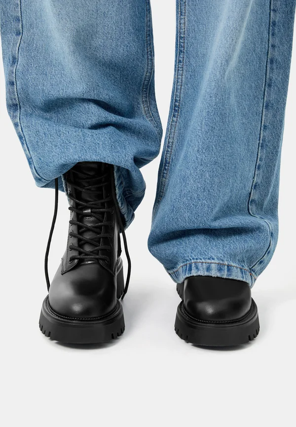 FLAT - Lace-up ankle boots - black