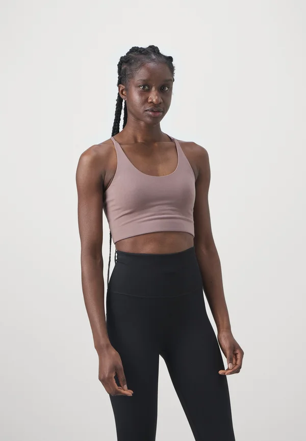 FLOAT CLEO HALTER BRA - Light support sports bra - fog
