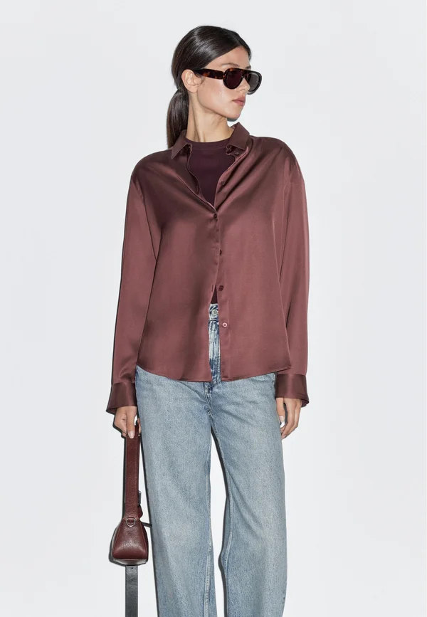 FLOWING SATIN LONG SLEEVE - Button-down blouse - lilac