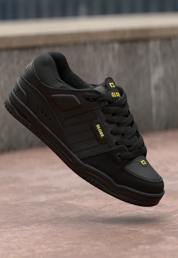 FUSION - Skate shoes - onyx/citrus