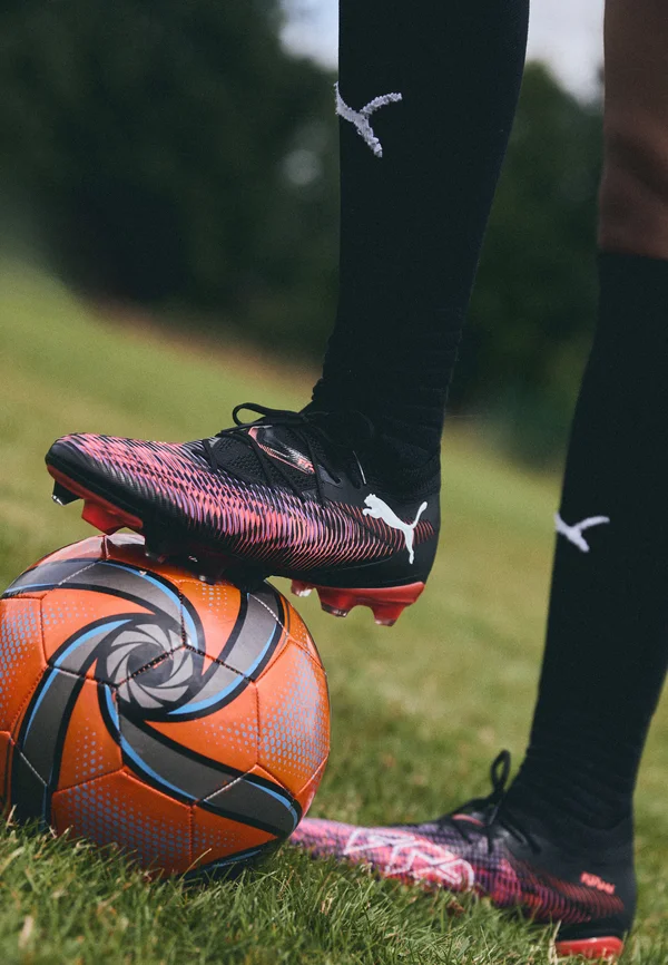 FUTURE 8 MATCH - Football boots artificial grass - black/white/glowing red