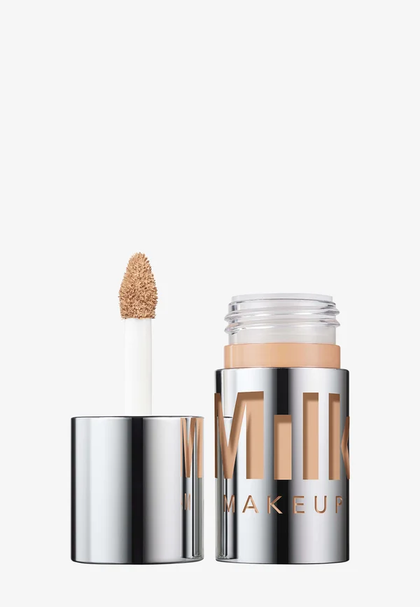 FUTURE FLUID ALL OVER CREAM CONCEALER - Concealer