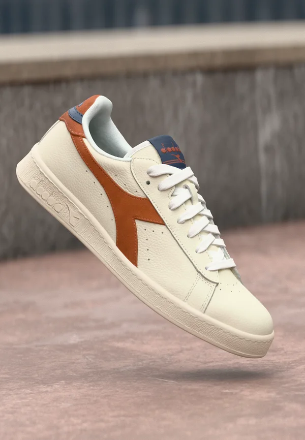 GAME POP UNISEX - Trainers - white/rust