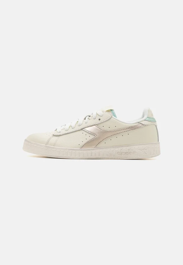 GAME - Trainers - white/frozen dew