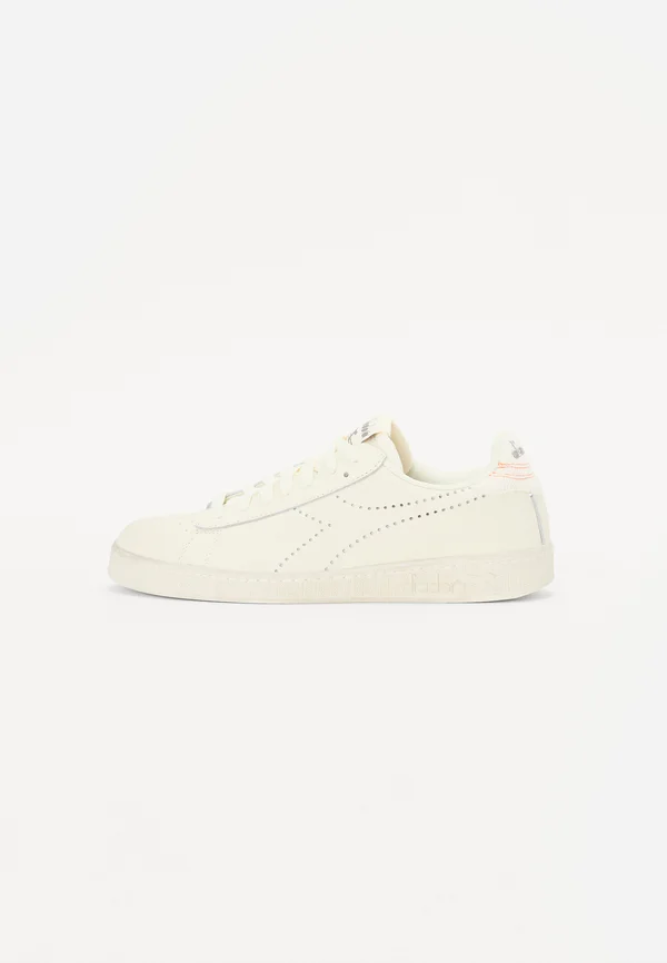 GAME UNISEX - Trainers - white