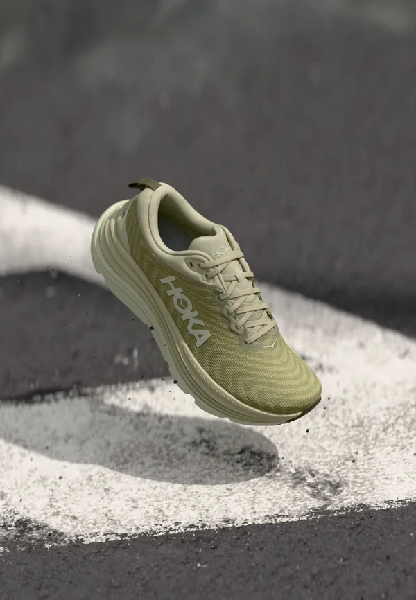 GAVIOTA 5 - Road running shoes - oyster mushroom/truffle salt