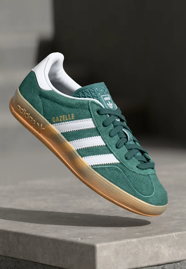 GAZELLE INDOOR - Trainers - collegiate green/footwear white