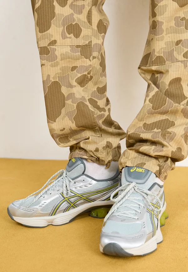 GEL KINETIC FLUENT UNISEX - Trainers - glacier grey/steel grey