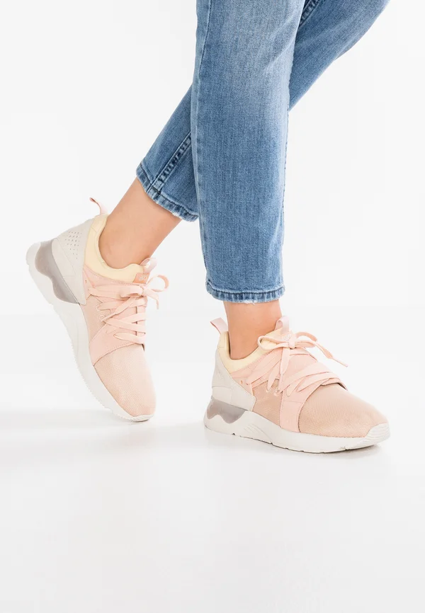 GEL-LYTE V SANZE - Trainers - amberlight/birch