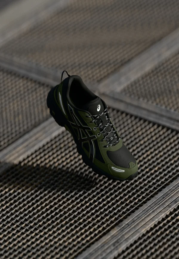 GEL VENTURE 6 UNISEX - Trainers - black/pure silver