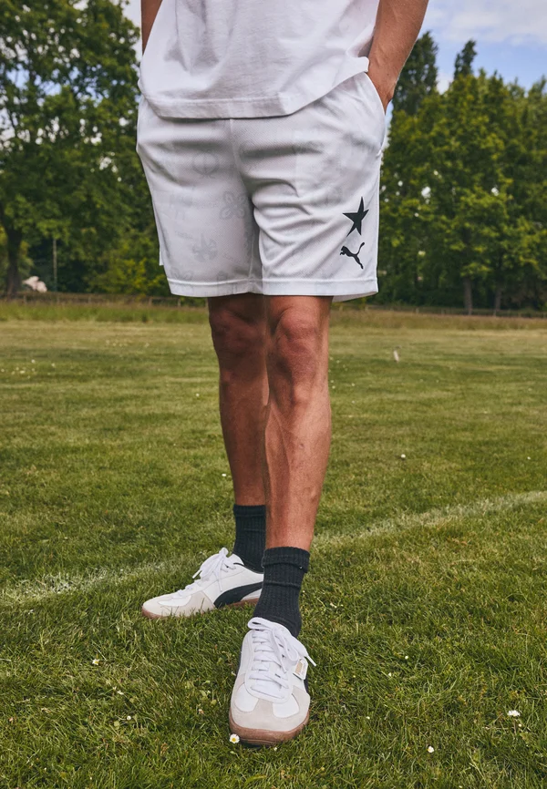 GFA RELAXED SHORTS  - National team wear - white