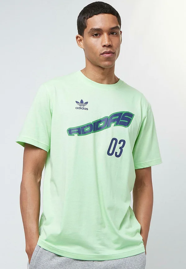 GFX TEE - Print T-shirt - green