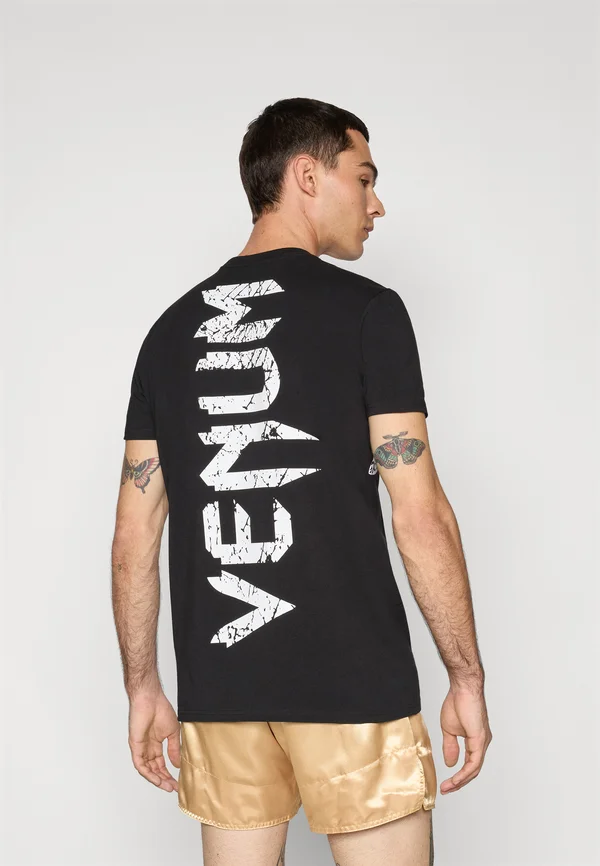 GIANT - Print T-shirt - black