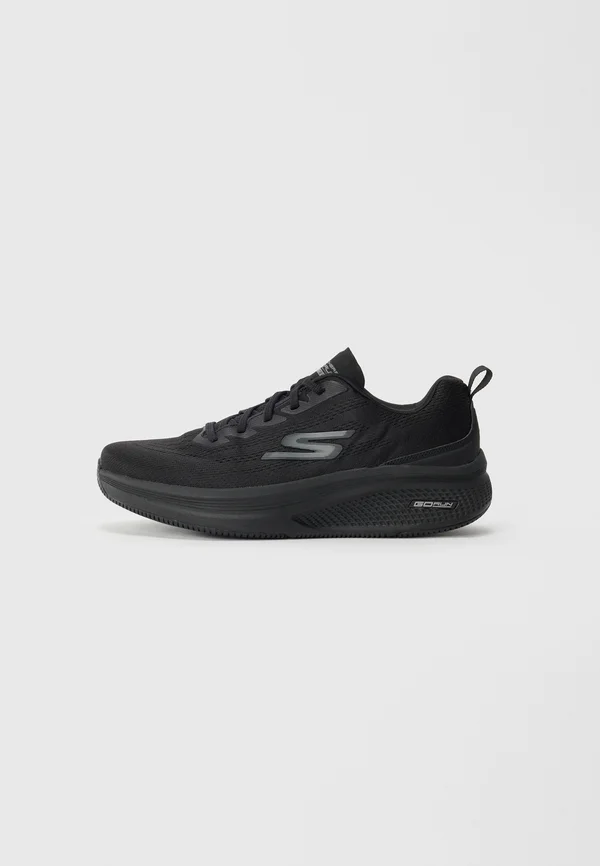 GO RUN ELEVATE 2.0 - Trainers - black