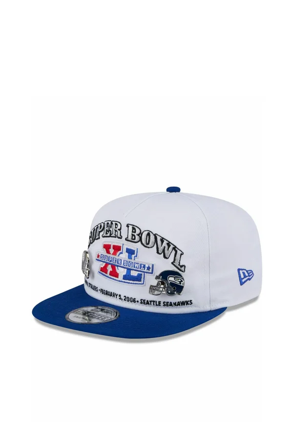 GOLFER SUPER BOWL PIN STEELERS SEAHAWKS - Cap - white